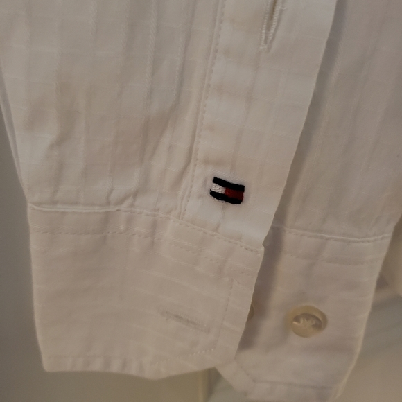 Mens Tommy Hilfiger Button Down Dress Shirt - Picture 2 of 5